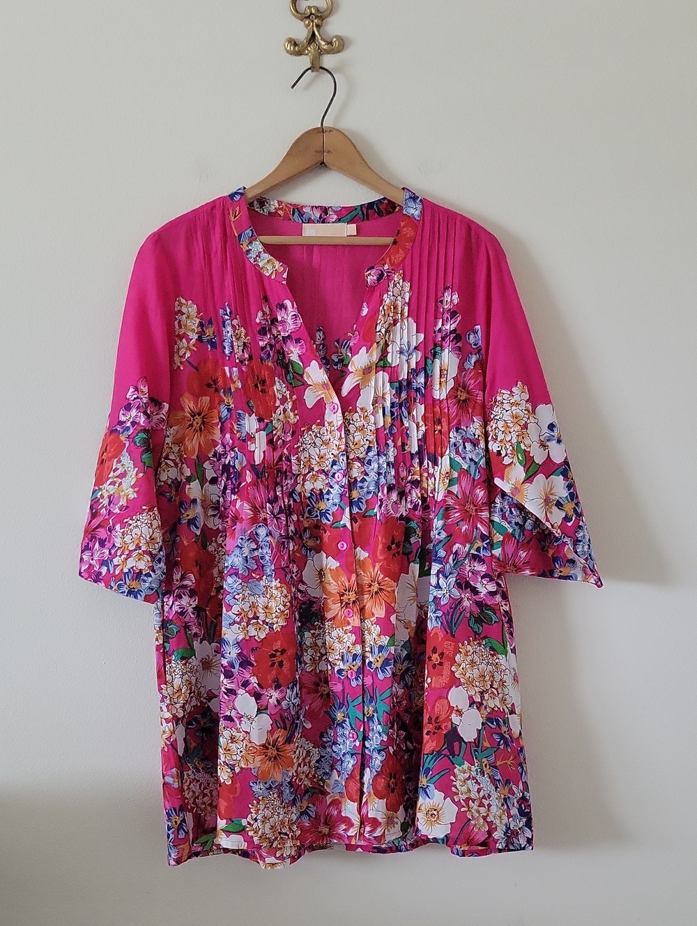 LaCera Magenta Floral Pleat Front Tunic Size XL